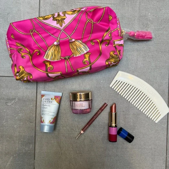 Estee lauder pink pouch new arrivals